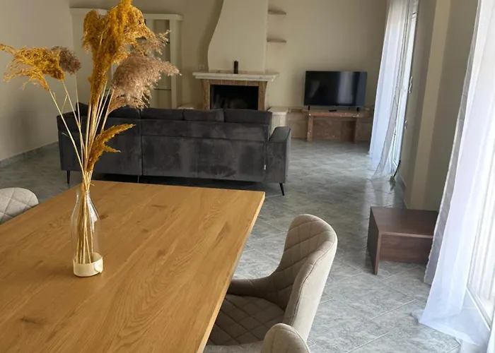 Apartament Three Roots House *